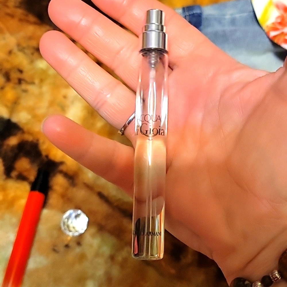 Aqua diGioia perfume by Giorgio Armani